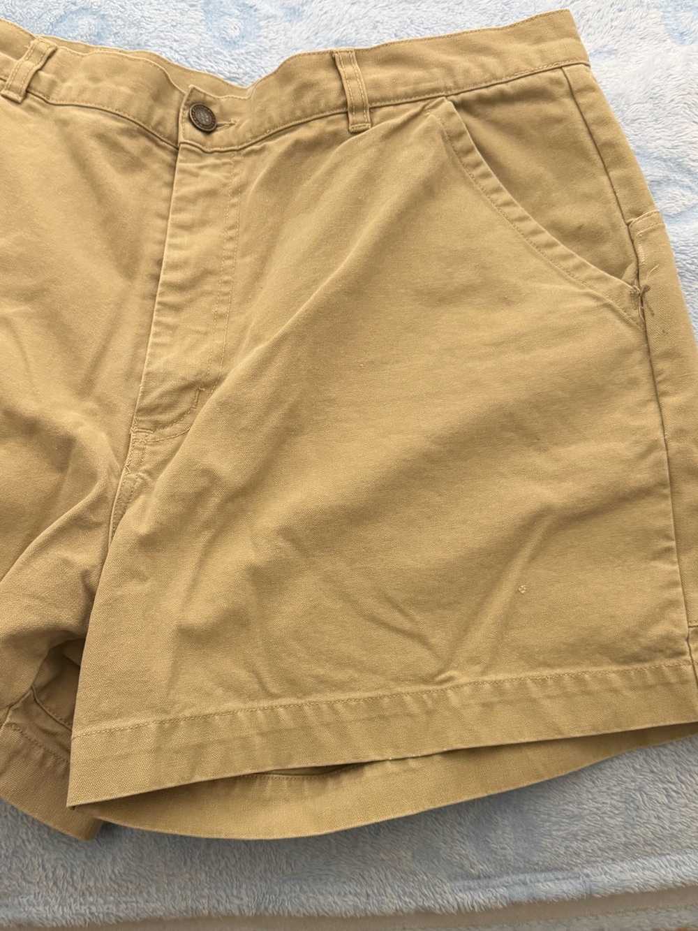 6 pairs of the whole lot. Patagonia Men’s Flat Front Shorts - Beige & Teal - Picture 5 of 5